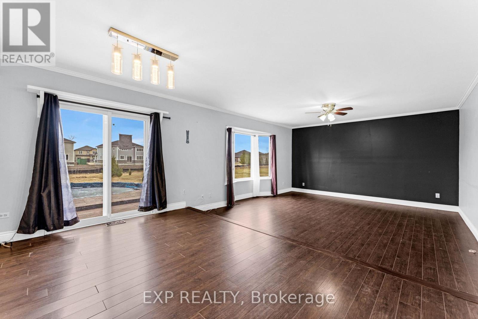 20 Wasaga Sands Drive, Wasaga Beach, Ontario  L9Z 1J6 - Photo 13 - S12670776