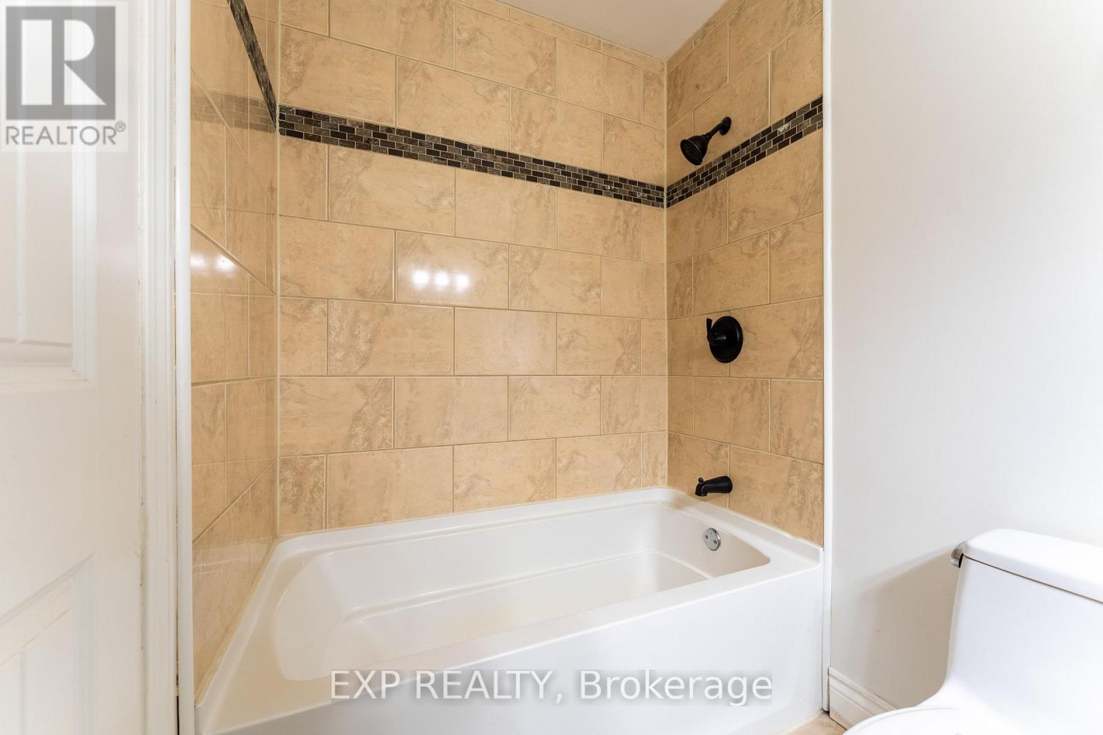 20 Wasaga Sands Drive, Wasaga Beach, Ontario  L9Z 1J6 - Photo 24 - S12670776