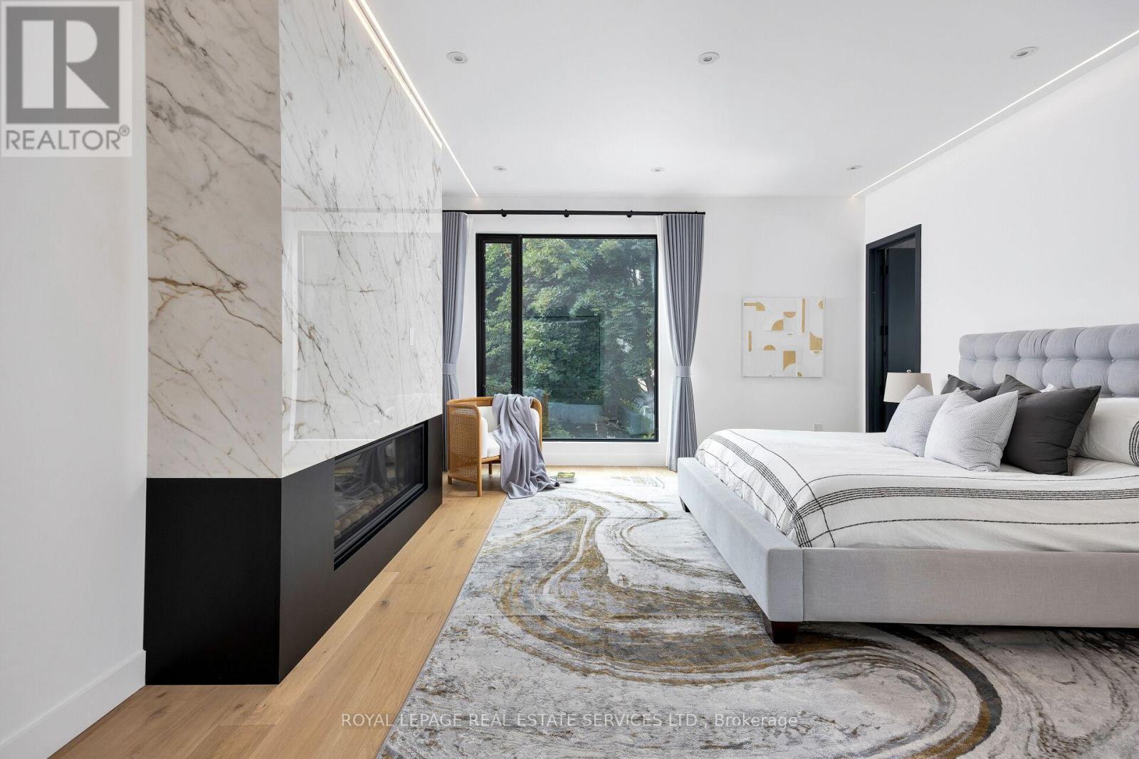 1405 Acton Crescent, Oakville, Ontario  L6J 2S6 - Photo 26 - W12670748