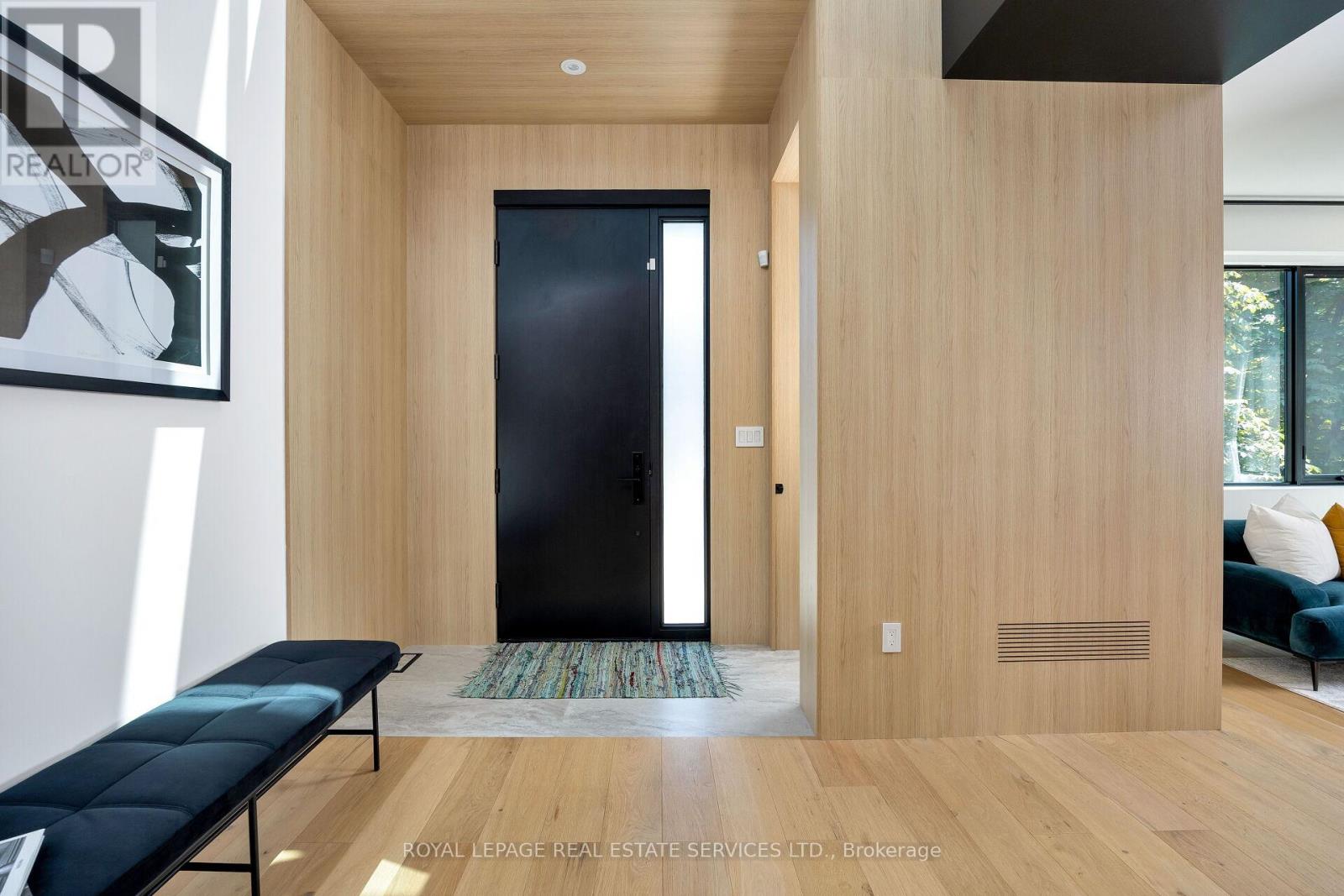 1405 Acton Crescent, Oakville, Ontario  L6J 2S6 - Photo 7 - W12670748