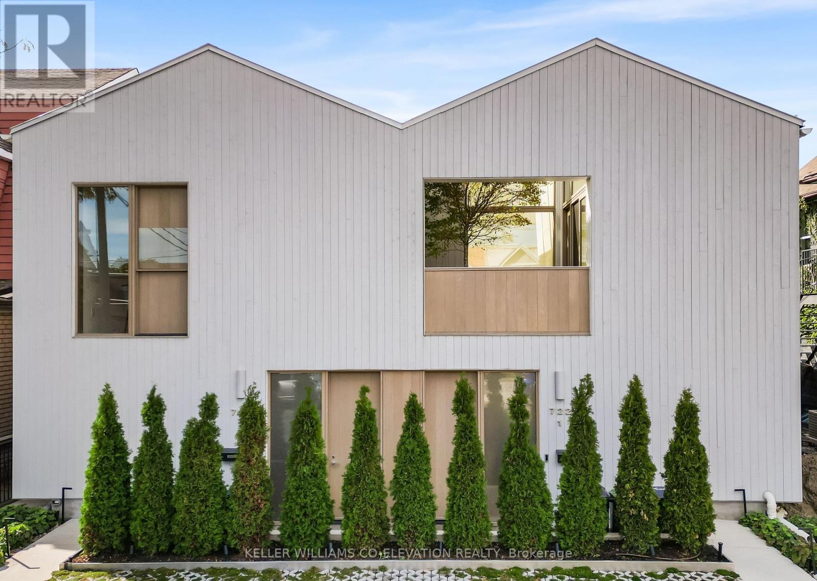 722 Lansdowne Avenue, Toronto, Ontario  M6H 3Y8 - Photo 1 - W12670794