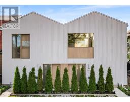 722 LANSDOWNE AVENUE, Toronto, Ontario