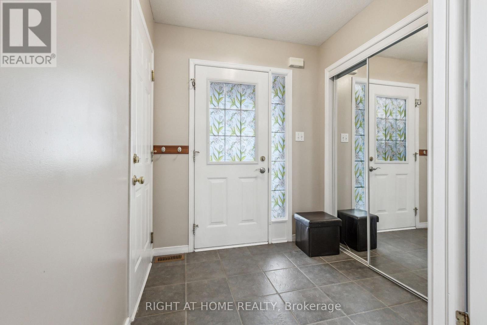 40 Chillico Drive, Guelph, Ontario  N1K 1Y8 - Photo 17 - X12670754