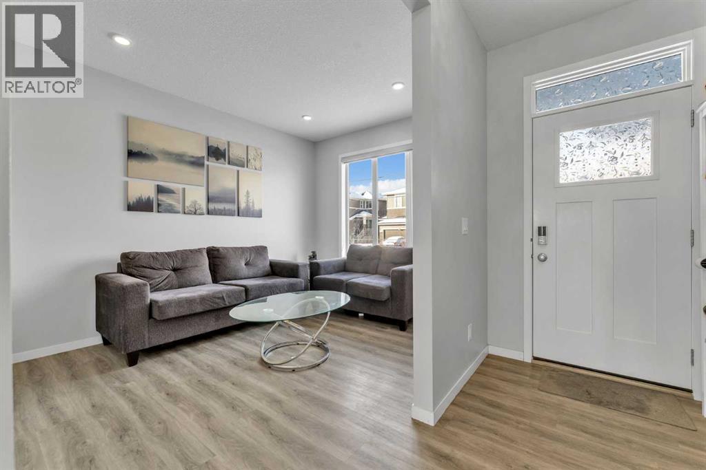 130 Red Sky Crescent Ne, Calgary, Alberta  T3N 1R2 - Photo 5 - A2277568