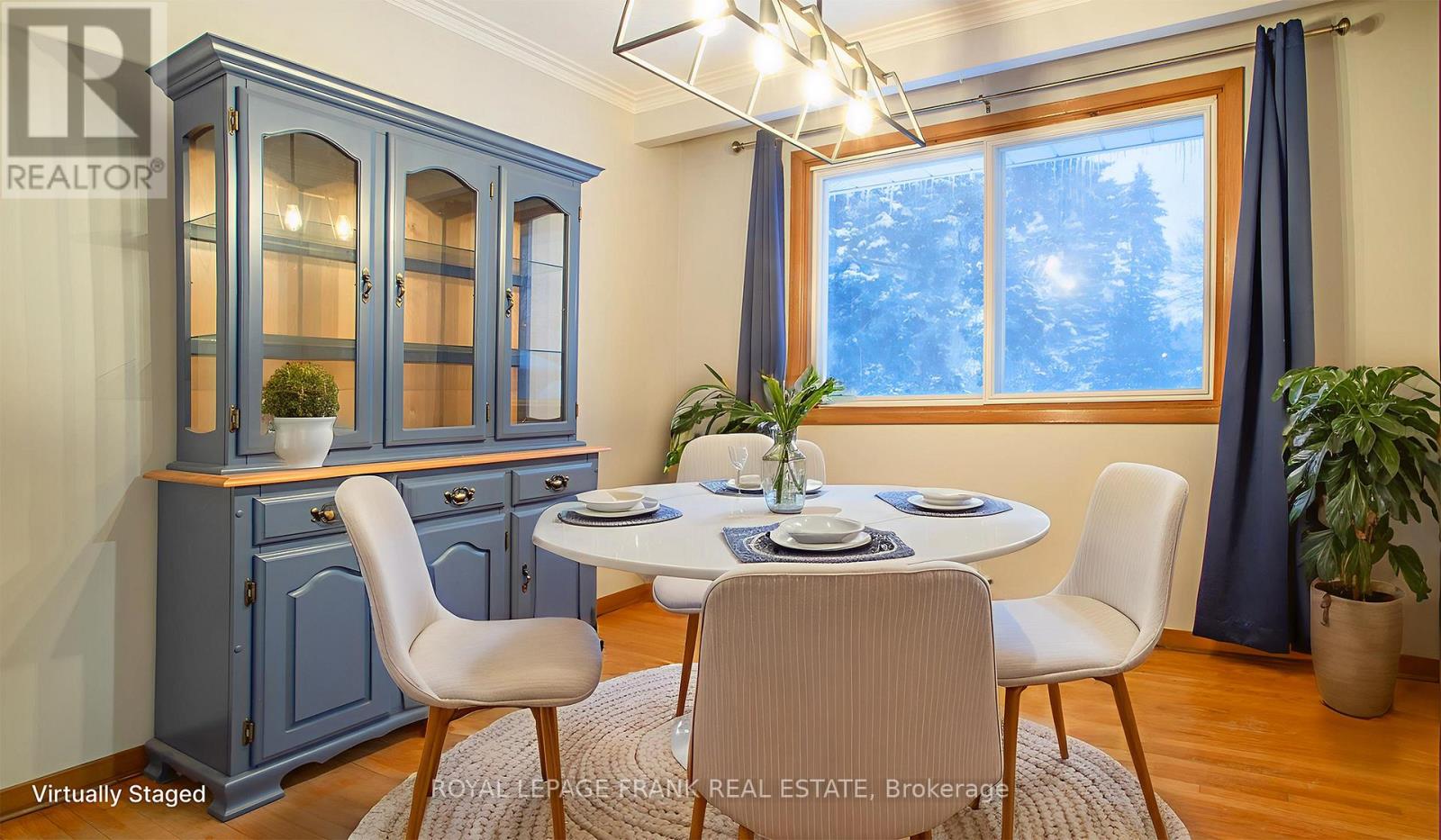 41 Felcher Boulevard, Whitchurch-Stouffville, Ontario  L4A 3H4 - Photo 6 - N12670844