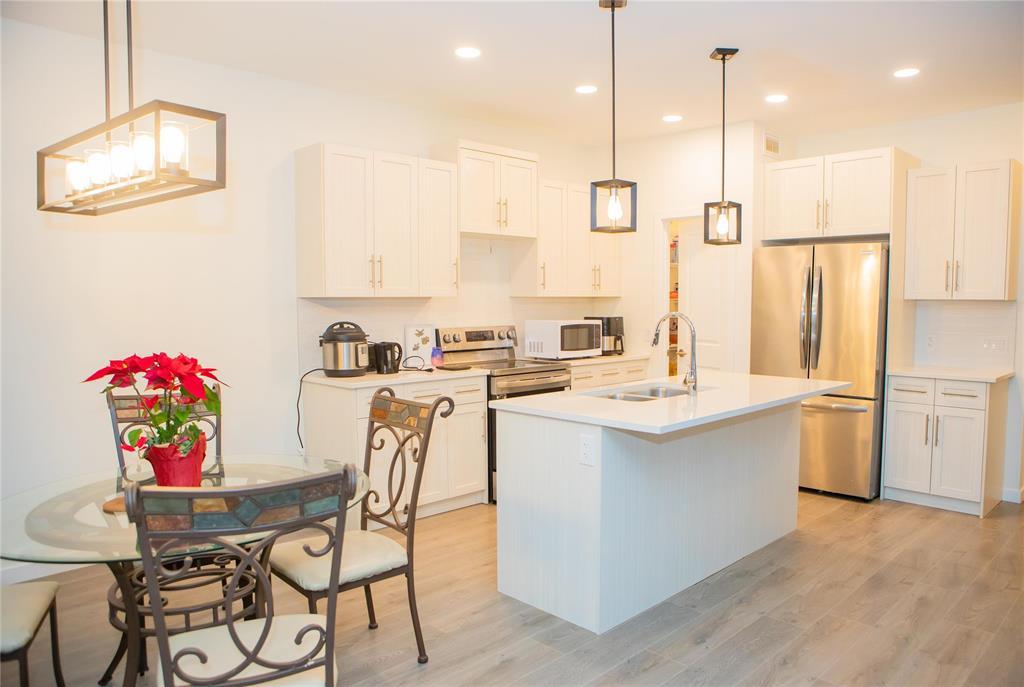 111 Snowy  Owl Crescent, Winnipeg, Manitoba  R3X 0V2 - Photo 6 - 202600383