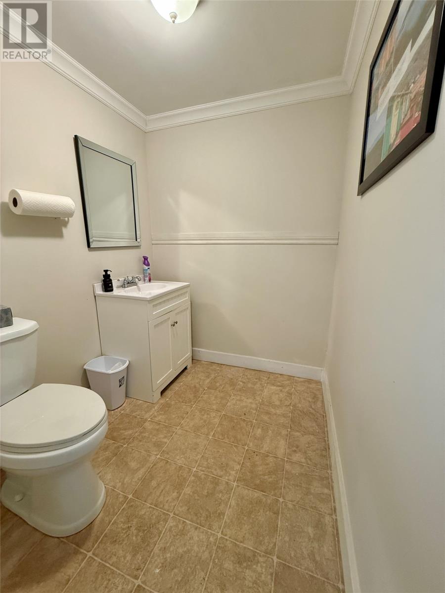 22 Vardy's Avenue, Clarenville, Newfoundland & Labrador  A5A 1Z9 - Photo 4 - 1293492