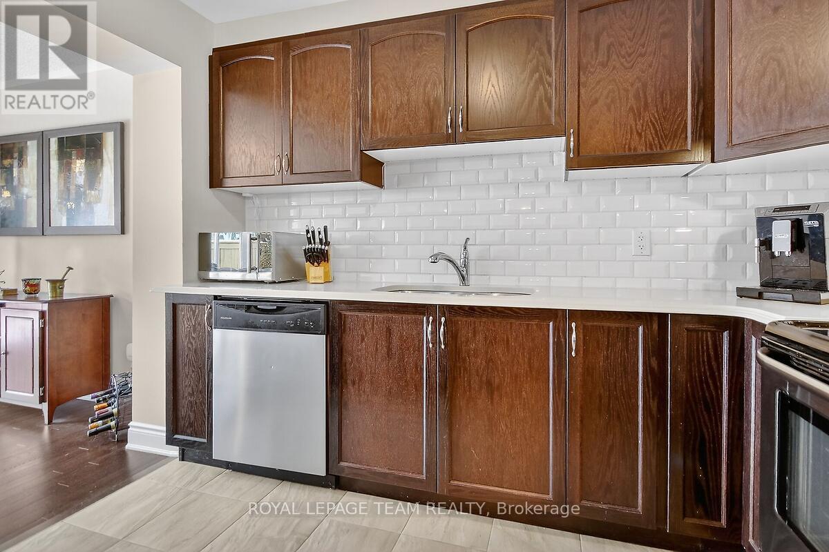 65 Astervale Street, Ottawa, Ontario  K4A 1A5 - Photo 14 - X12670842