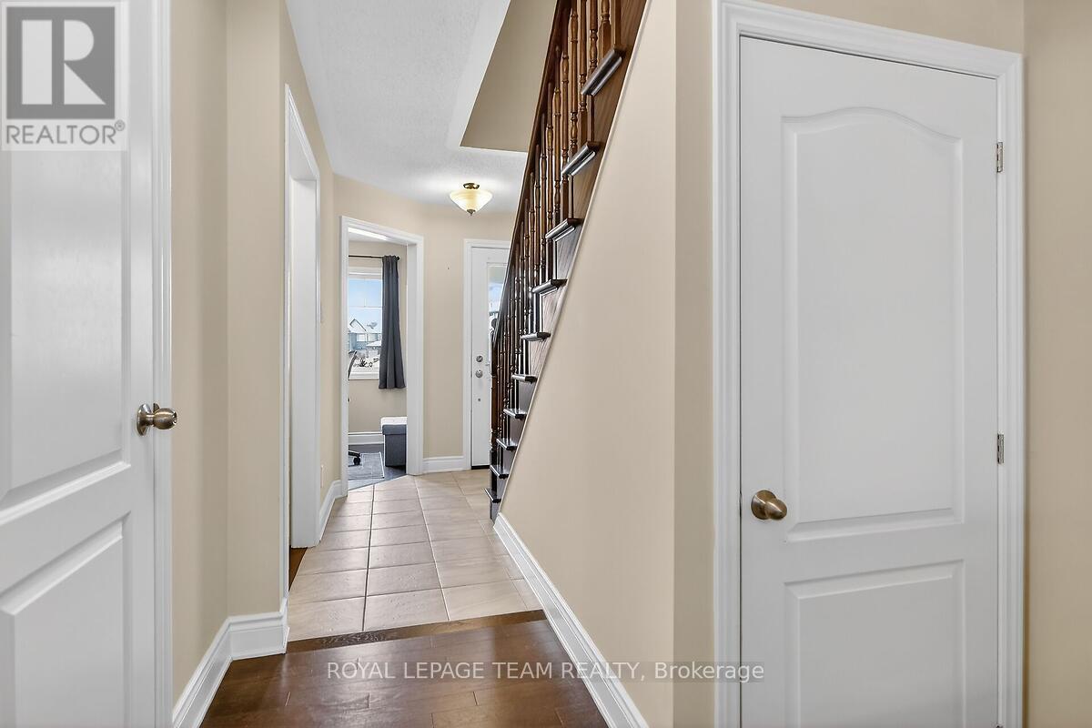 65 Astervale Street, Ottawa, Ontario  K4A 1A5 - Photo 7 - X12670842