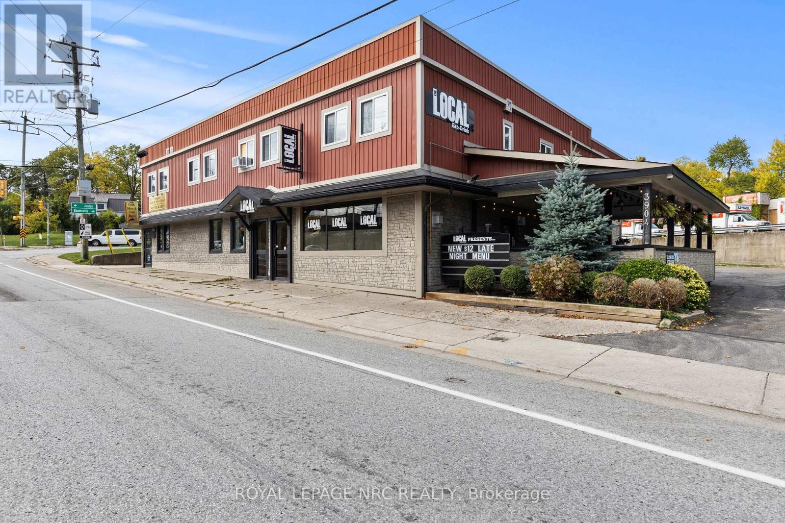 3904 Victoria Avenue, Lincoln, Ontario  L0R 2C0 - Photo 1 - X12670820