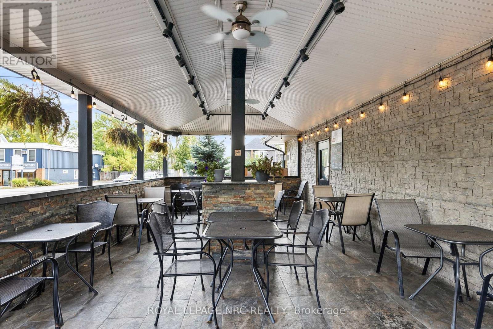 3904 Victoria Avenue, Lincoln, Ontario  L0R 2C0 - Photo 14 - X12670820