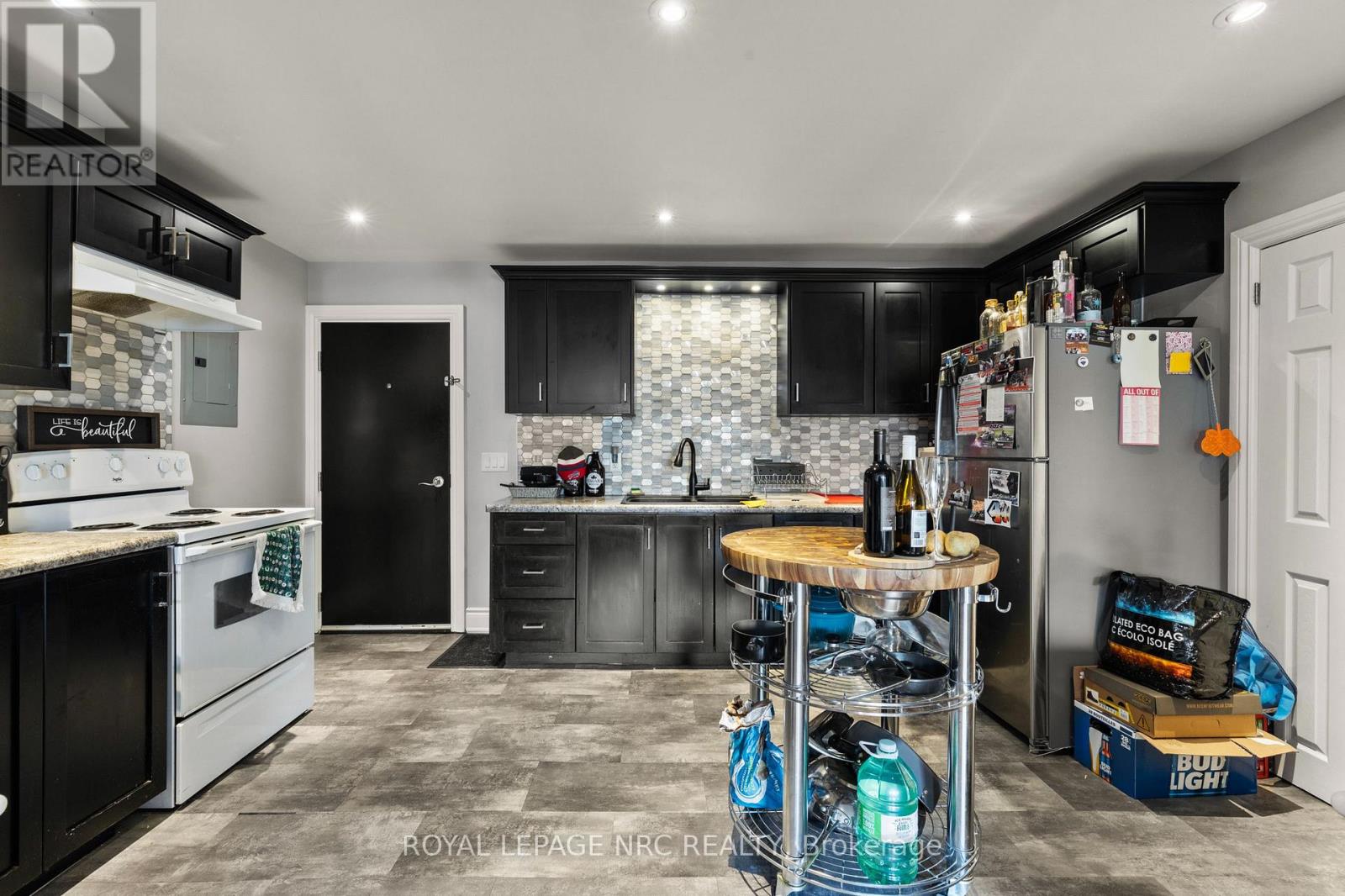 3904 Victoria Avenue, Lincoln, Ontario  L0R 2C0 - Photo 23 - X12670820