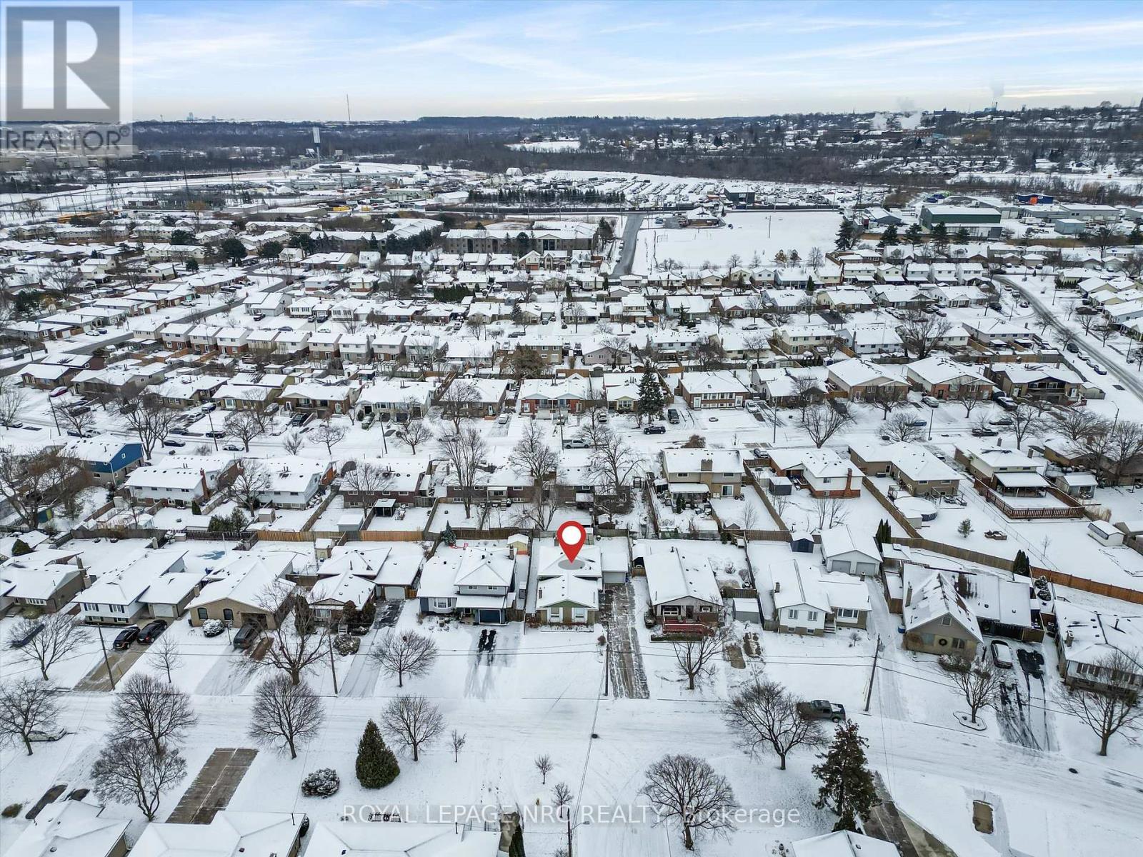 16 Appleford Road, St. Catharines, Ontario  L2P 3M3 - Photo 29 - X12670848