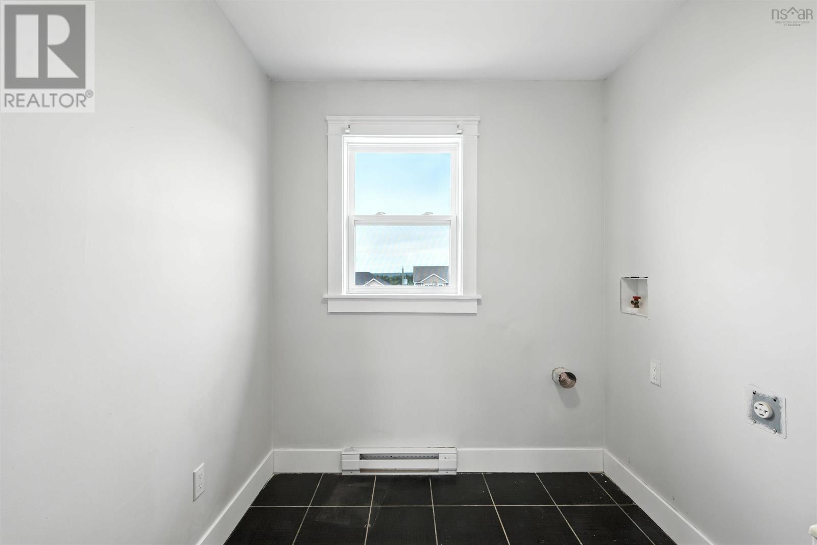 78 Drillio Crescent, Halifax, Nova Scotia  B3N 3K7 - Photo 19 - 202600293