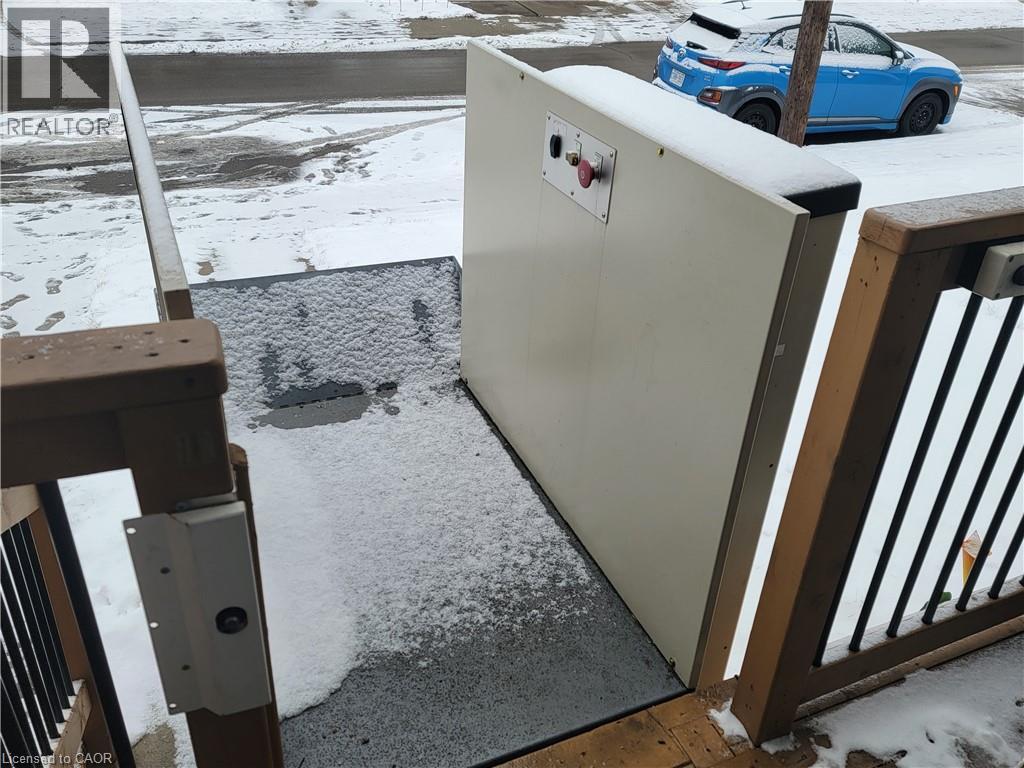 6 Cluny Avenue, Hamilton, Ontario  L8L 3H8 - Photo 2 - 40796417