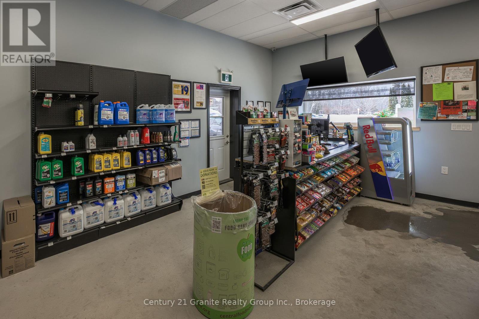 2246 Loop Road, Highlands East, Ontario K0L 3C0 - Photo 16 - X12670826