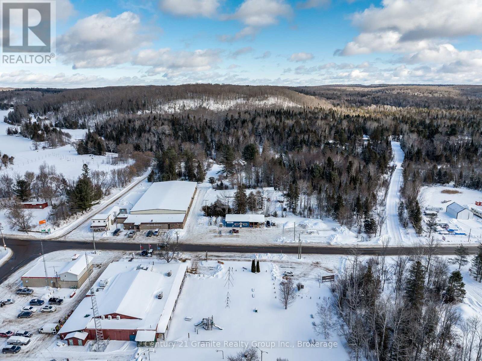 2246 Loop Road, Highlands East, Ontario K0L 3C0 - Photo 27 - X12670826