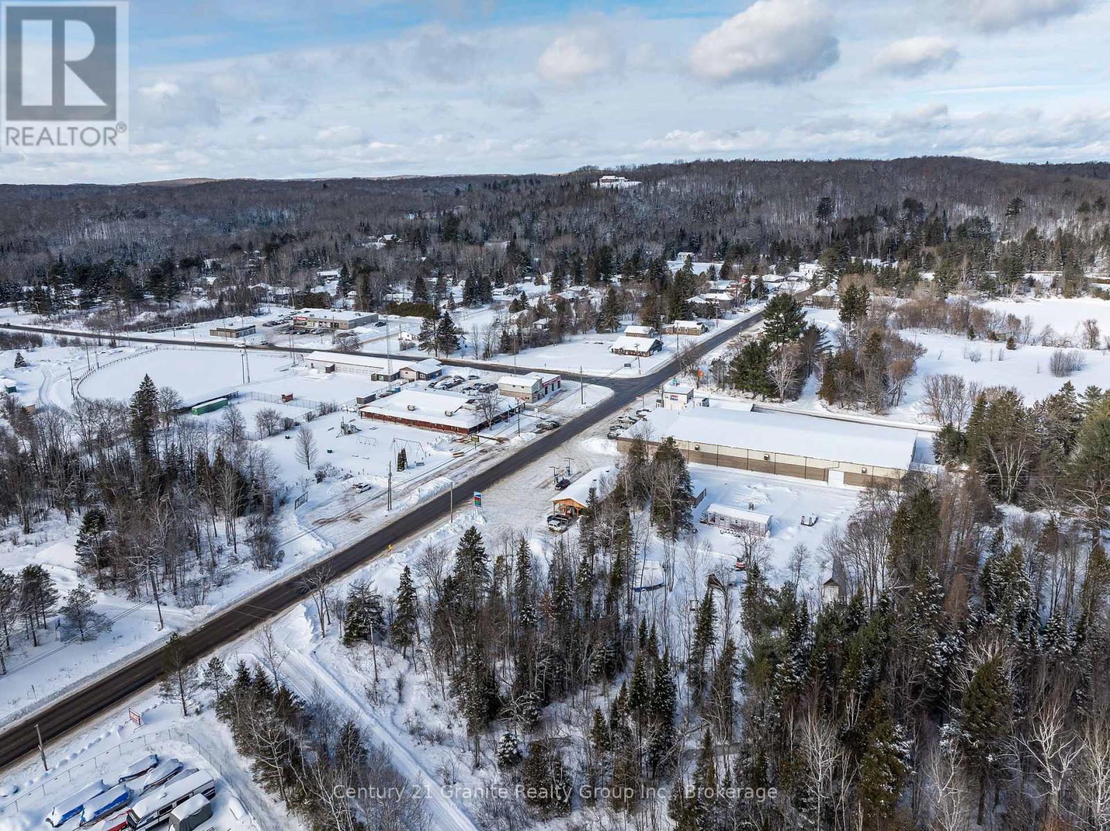 2246 Loop Road, Highlands East, Ontario K0L 3C0 - Photo 29 - X12670826