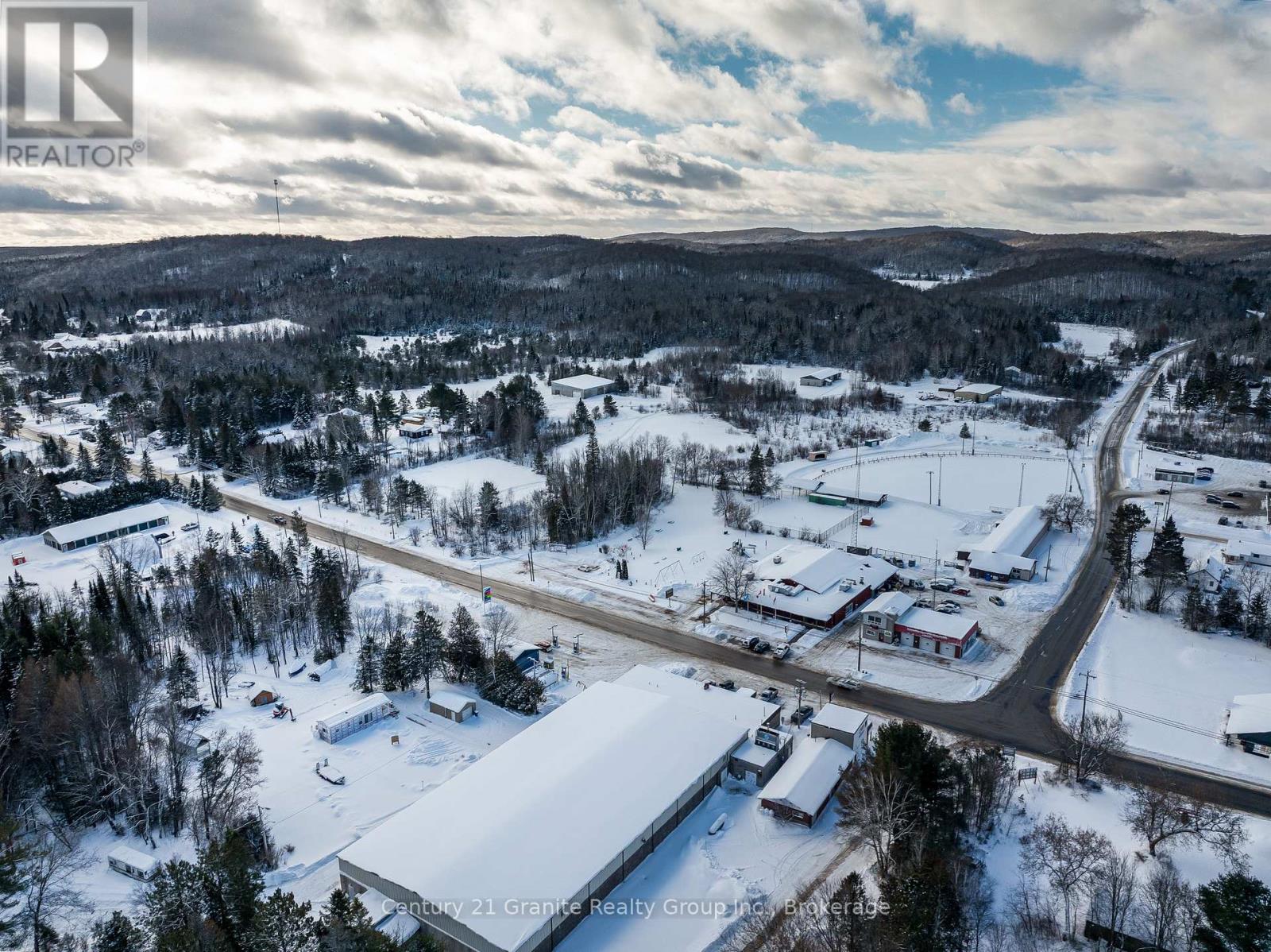 2246 Loop Road, Highlands East, Ontario K0L 3C0 - Photo 30 - X12670826