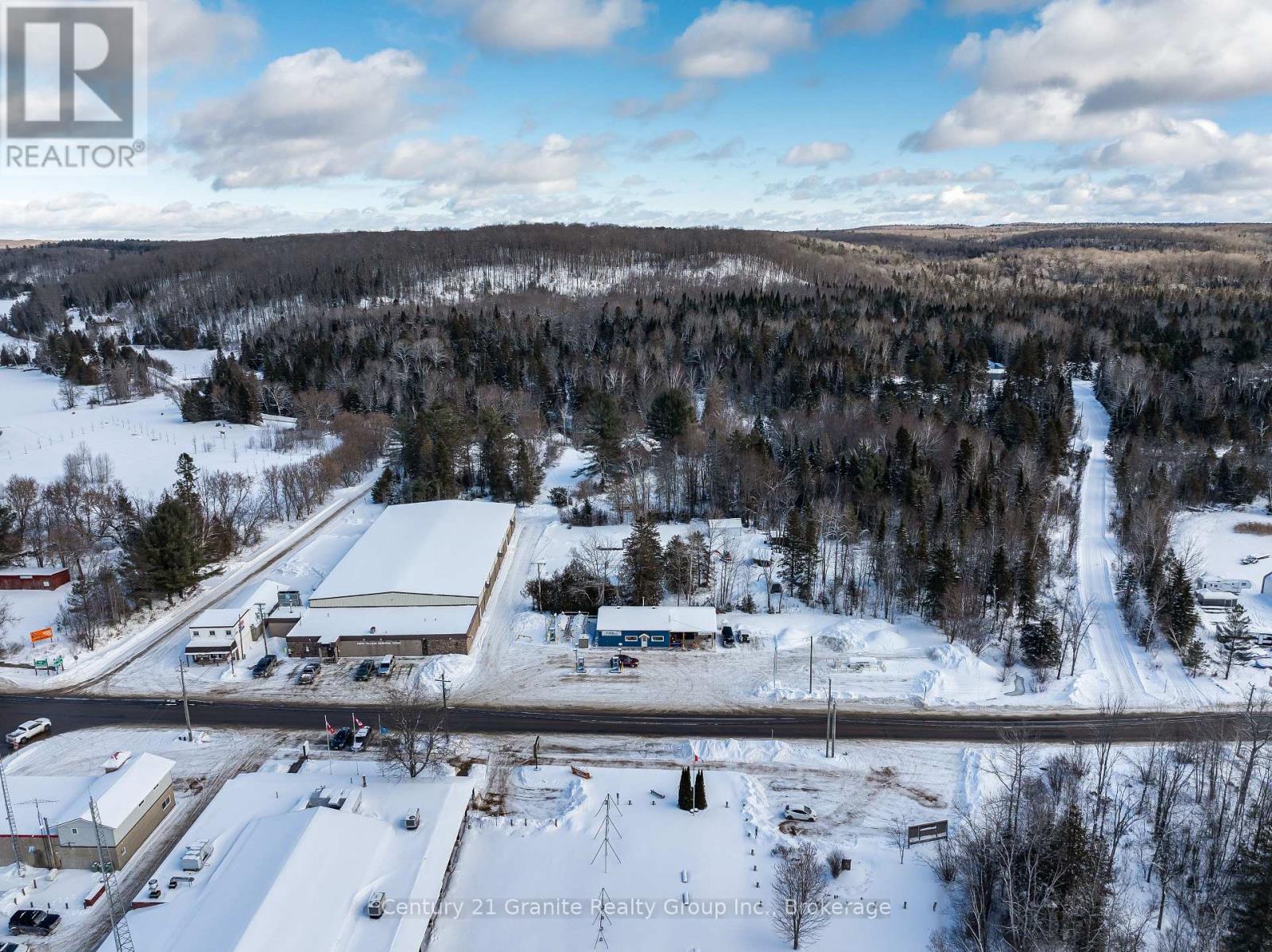 2246 Loop Road, Highlands East, Ontario K0L 3C0 - Photo 31 - X12670826