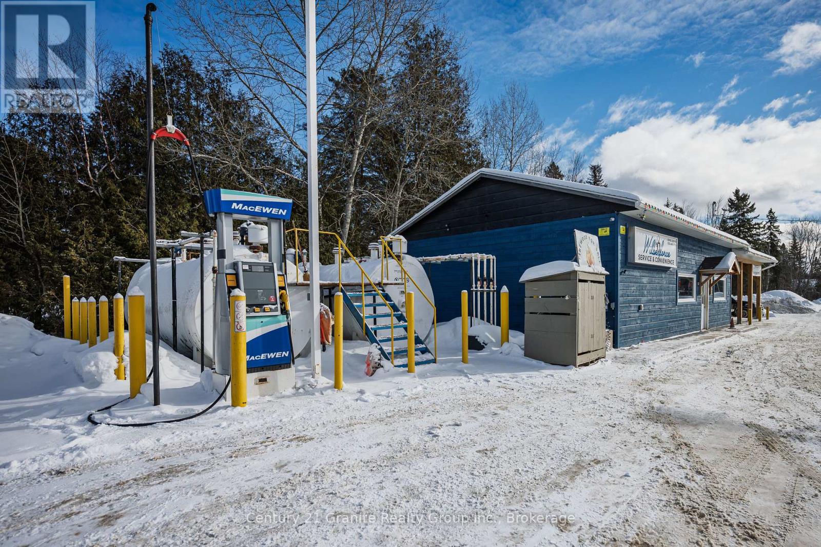 2246 Loop Road, Highlands East, Ontario K0L 3C0 - Photo 8 - X12670826