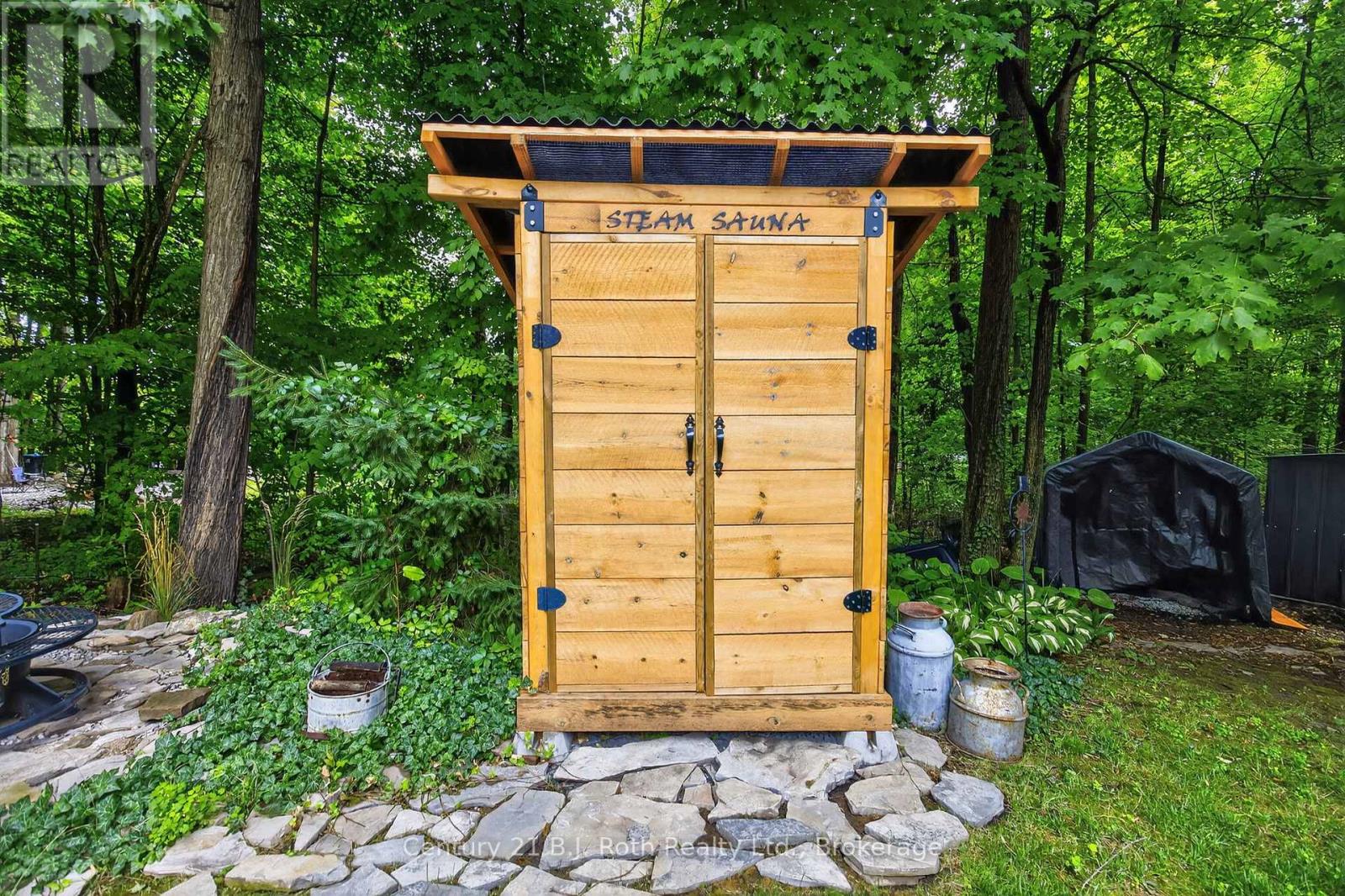 83 Wozniak Road, Penetanguishene, Ontario L9M 1W6 - Photo 37 - S12665460