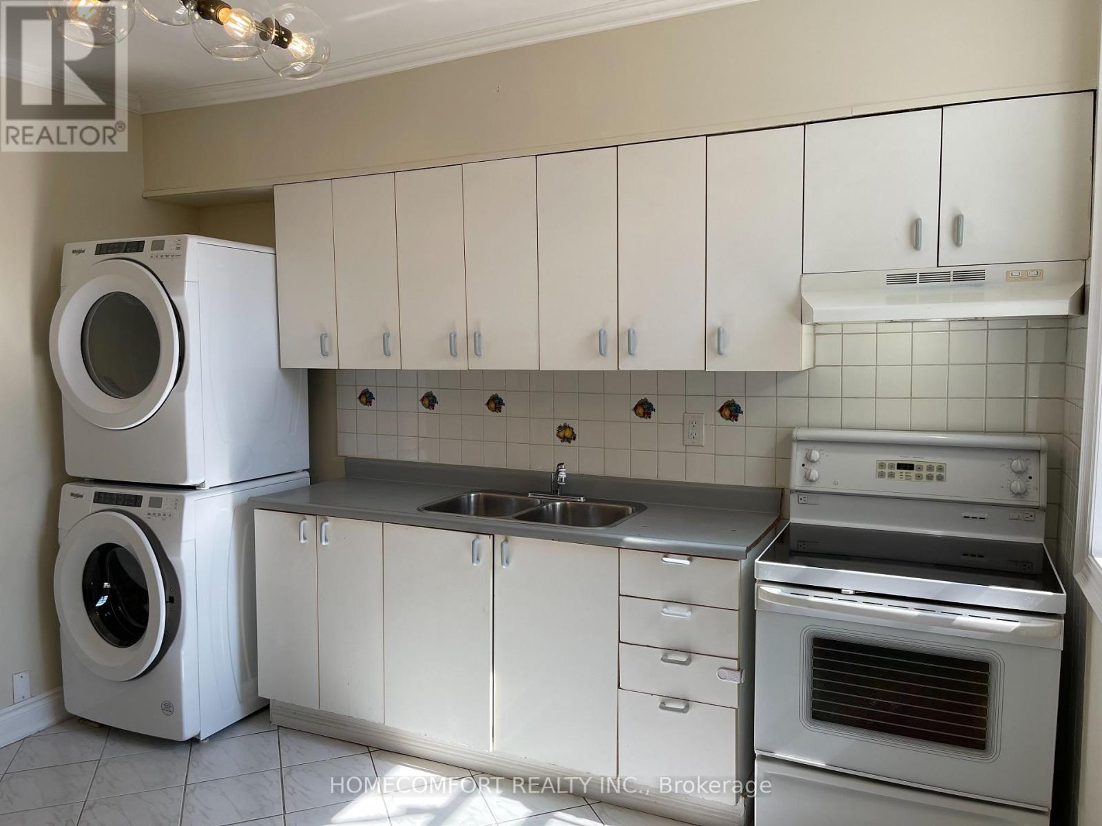 Main - 83 Hounslow Heath Road, Toronto, Ontario  M6N 1G7 - Photo 8 - W12670822