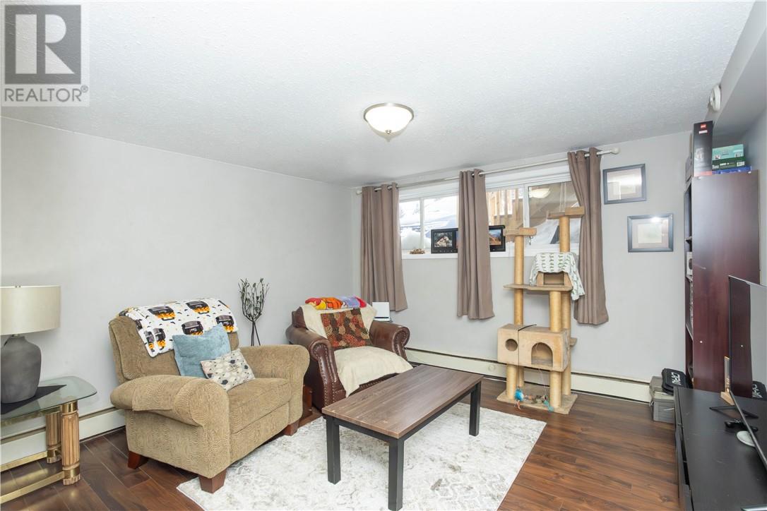 3235 Errington Avenue, Chelmsford, Ontario  P0M 1L0 - Photo 10 - 2125988