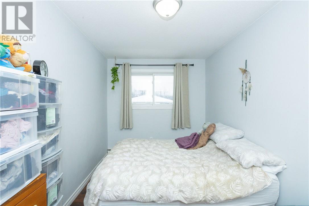 3235 Errington Avenue, Chelmsford, Ontario  P0M 1L0 - Photo 6 - 2125988