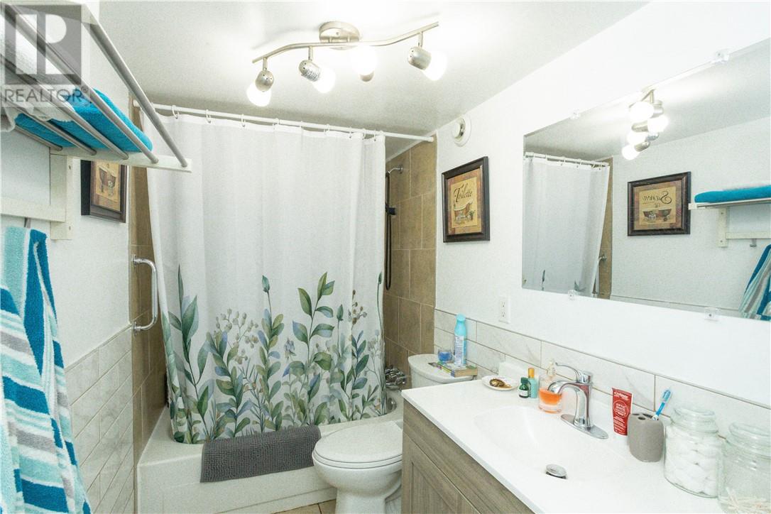 3235 Errington Avenue, Chelmsford, Ontario  P0M 1L0 - Photo 11 - 2125987