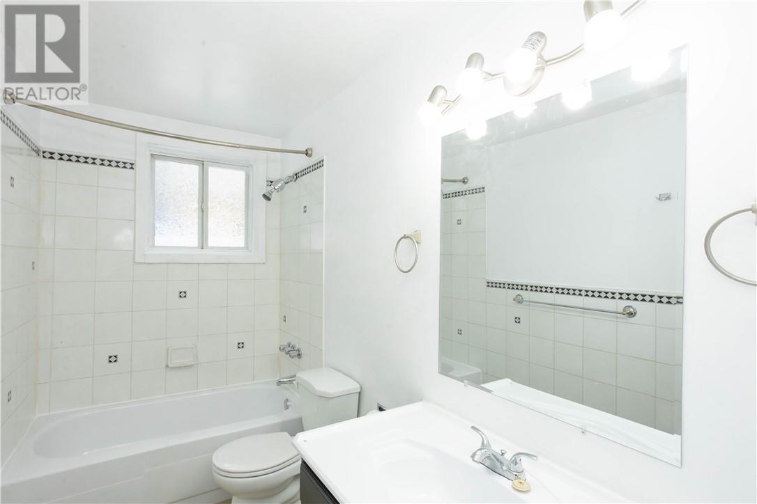 3235 Errington Avenue, Chelmsford, Ontario  P0M 1L0 - Photo 15 - 2125987