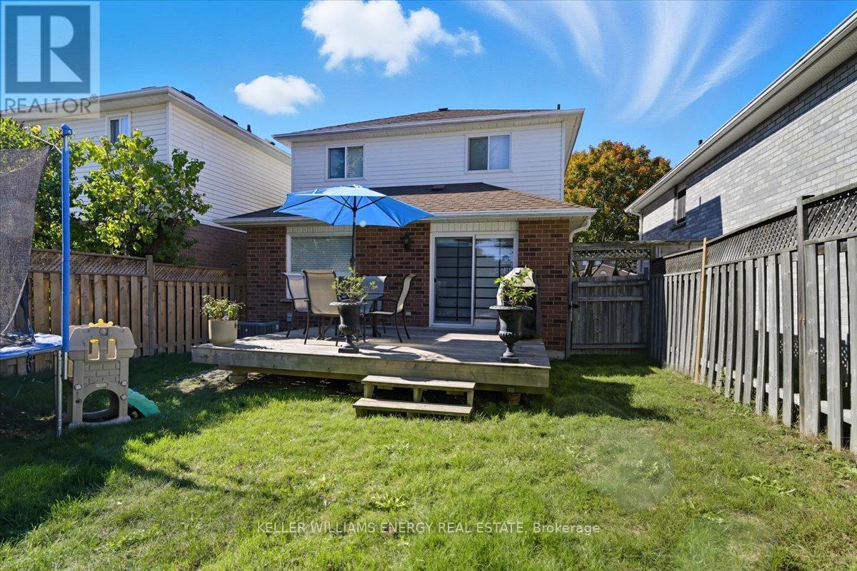 54 Farncomb Crescent, Clarington, Ontario  L1C 4L8 - Photo 22 - E12670854