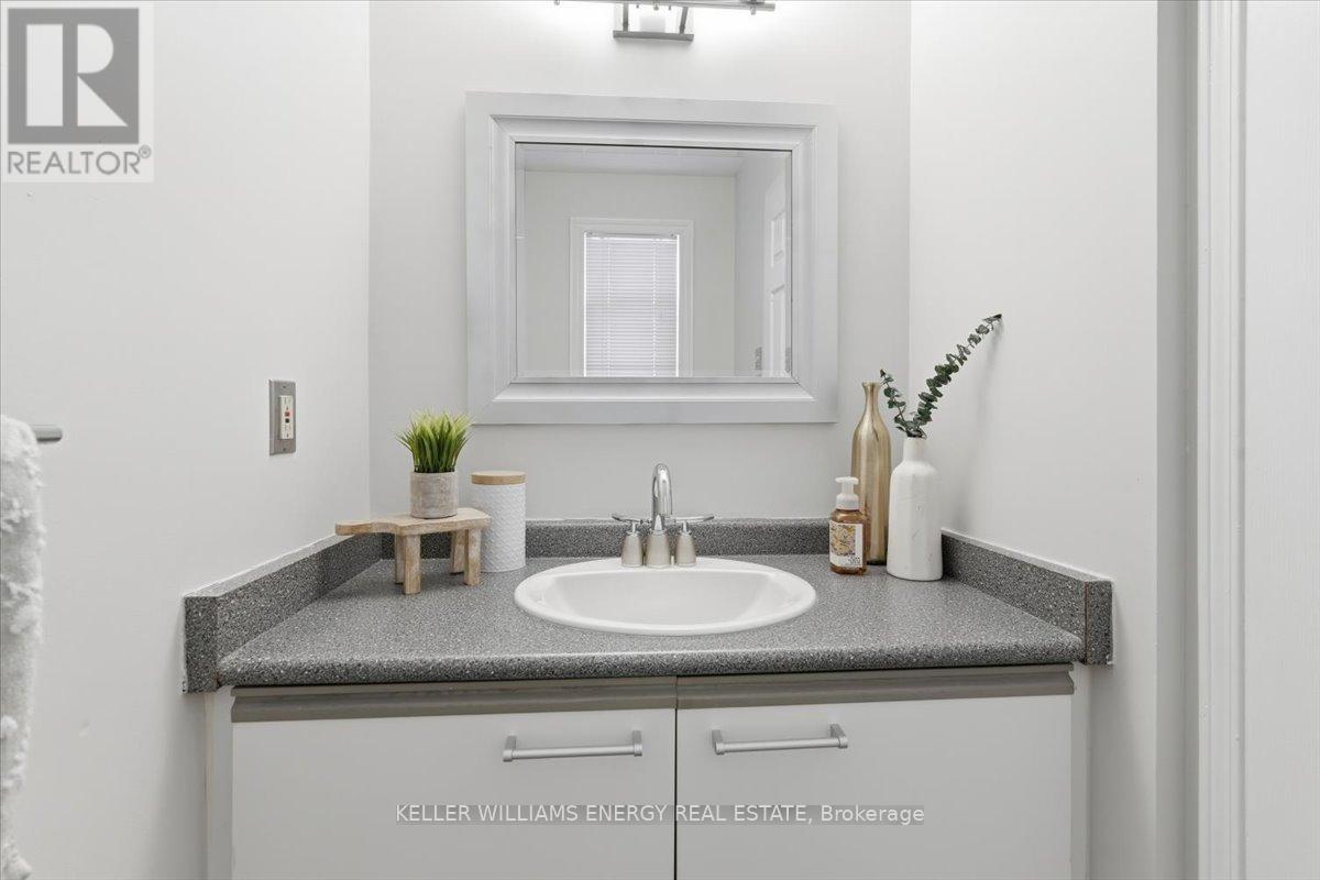 54 Farncomb Crescent, Clarington, Ontario  L1C 4L8 - Photo 30 - E12670854