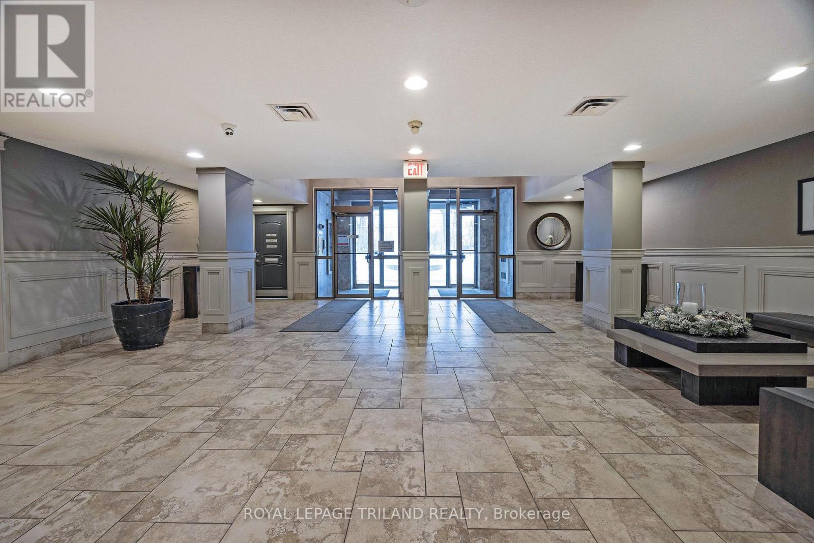 1202 - 250 Pall Mall Street, London East, Ontario  N6A 6K3 - Photo 5 - X12670870