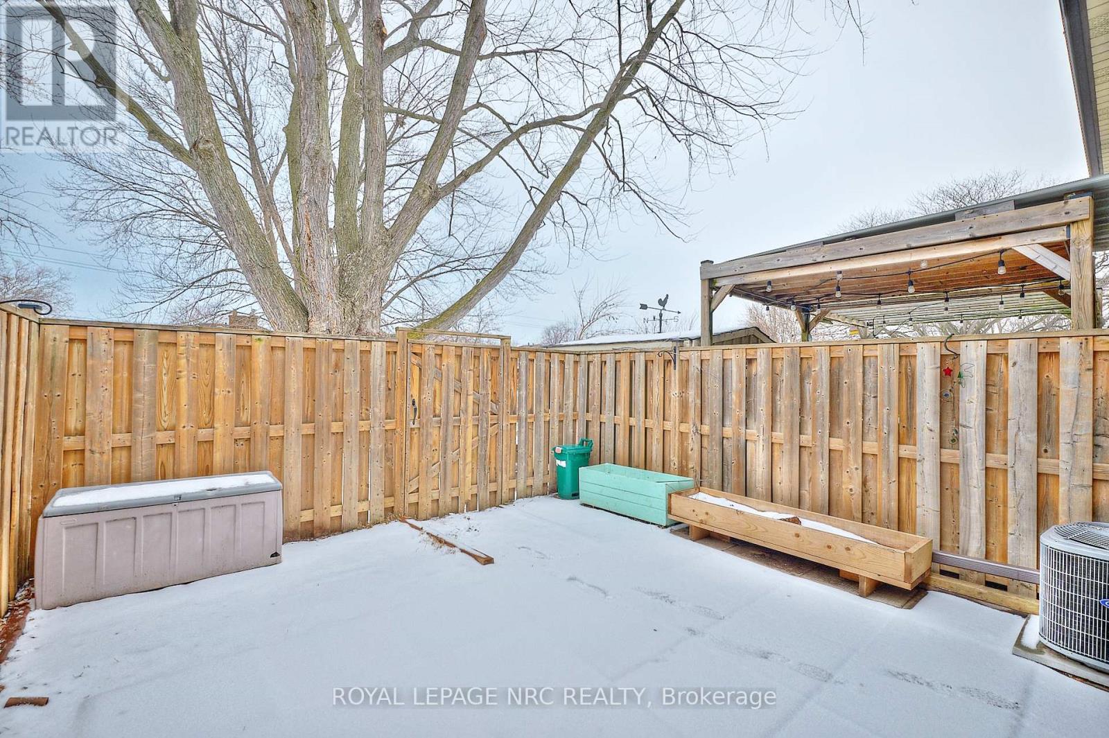 25 - 25 Linfield Drive, St. Catharines, Ontario  L2N 5T7 - Photo 8 - X12670860