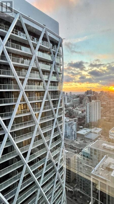 3104 - 238 Simcoe St Street, Toronto, Ontario  M5T 0E2 - Photo 5 - C12670868