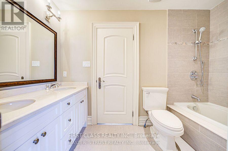 216 Parkview Avenue, Toronto, Ontario  M2N 3Y8 - Photo 33 - C12670872