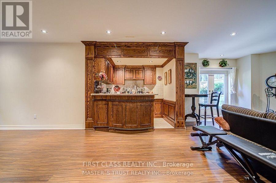 216 Parkview Avenue, Toronto, Ontario  M2N 3Y8 - Photo 40 - C12670872