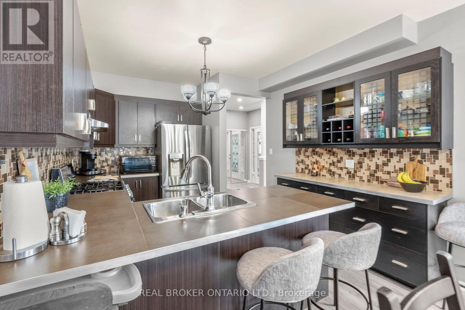 85 Laurier Avenue, Richmond Hill, Ontario  L4E 4P7 - Photo 16 - N12670850