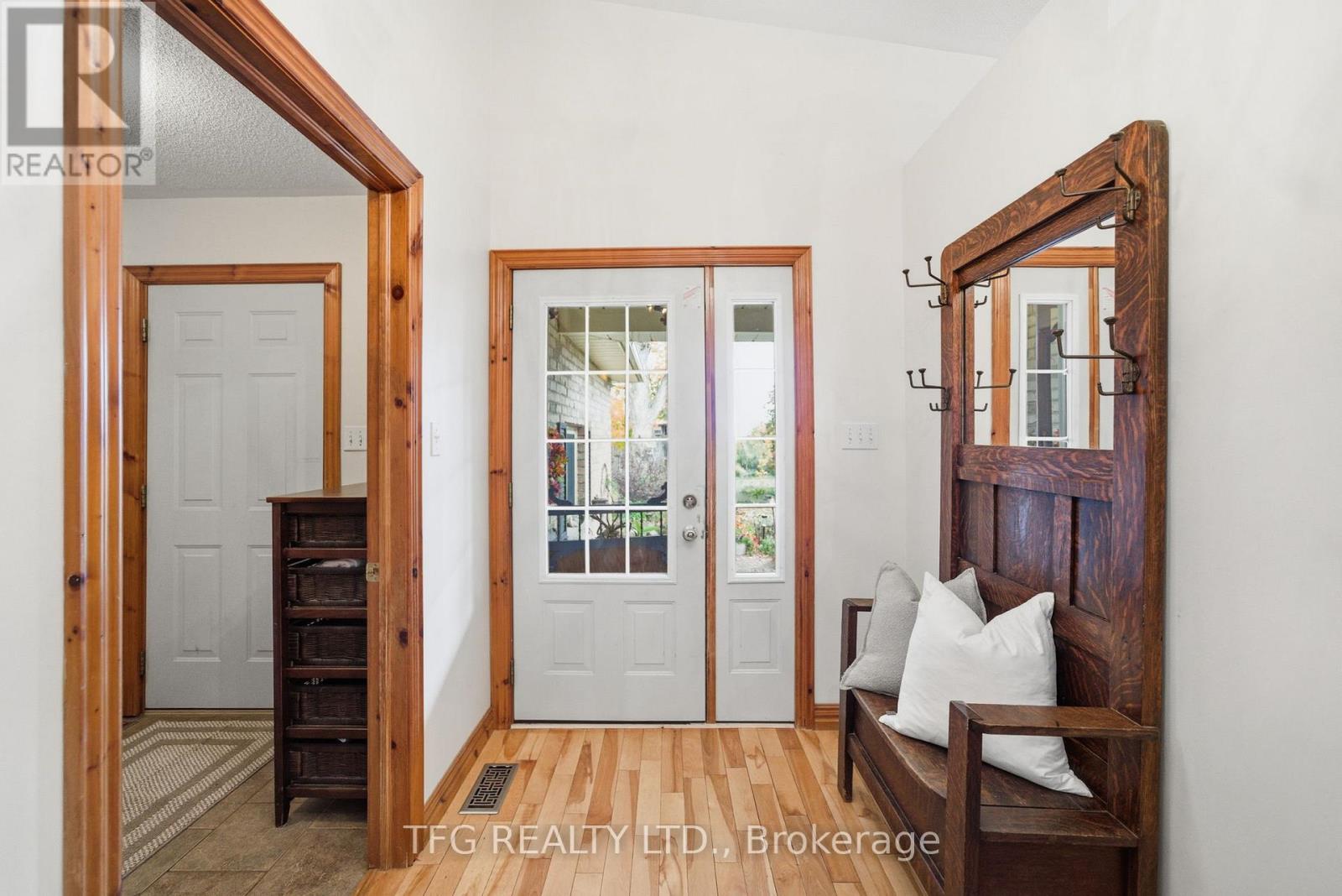 996 Third Line, Otonabee-South Monaghan, Ontario  K0L 1B0 - Photo 9 - X12467203