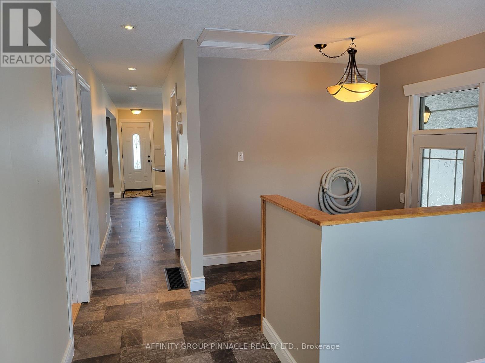 524 Sarah Street, Brock, Ontario  L0K 1A0 - Photo 33 - N12668256