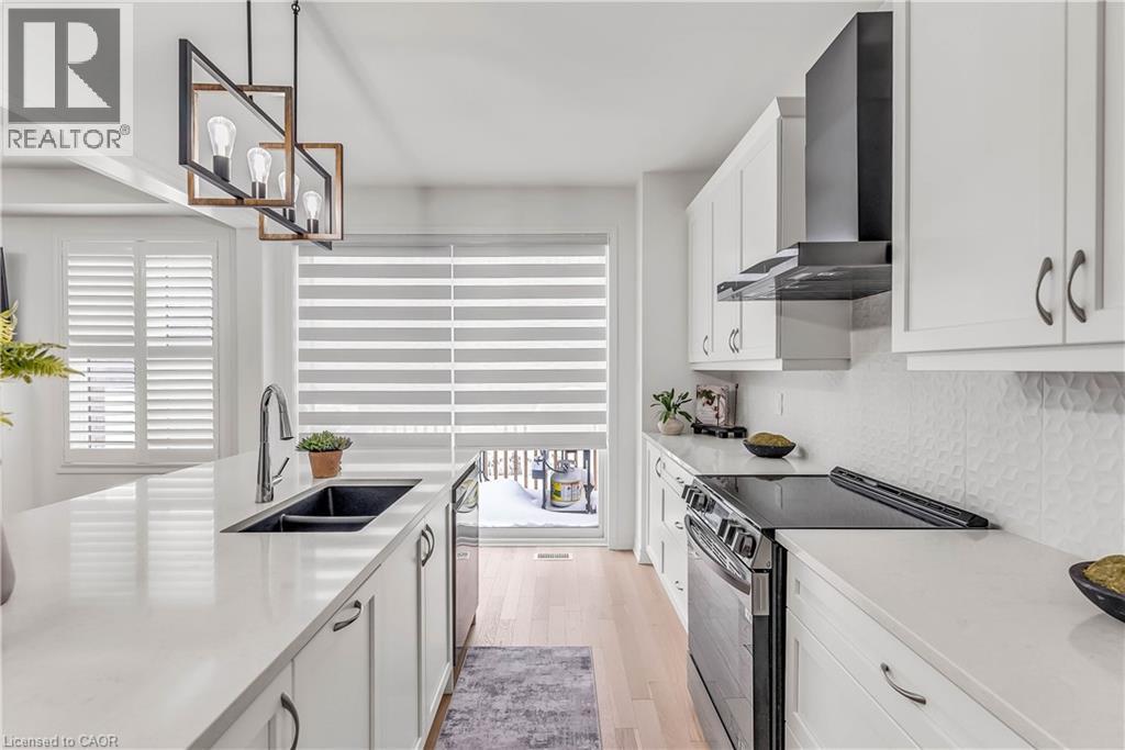 286 Forestwalk Street, Kitchener, Ontario  N2R 0T2 - Photo 11 - 40795782