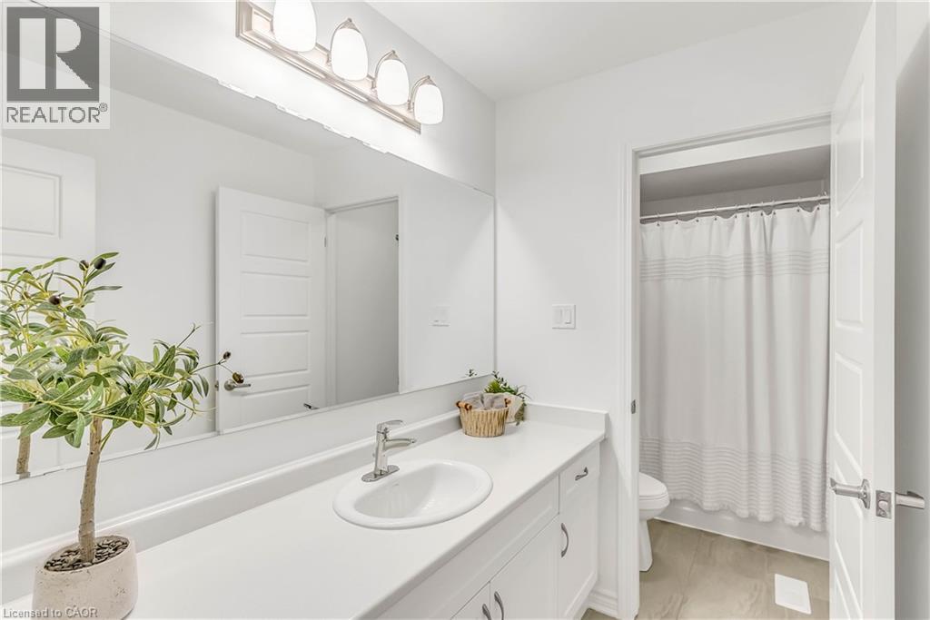 286 Forestwalk Street, Kitchener, Ontario  N2R 0T2 - Photo 33 - 40795782