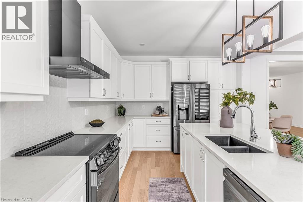 286 Forestwalk Street, Kitchener, Ontario  N2R 0T2 - Photo 9 - 40795782