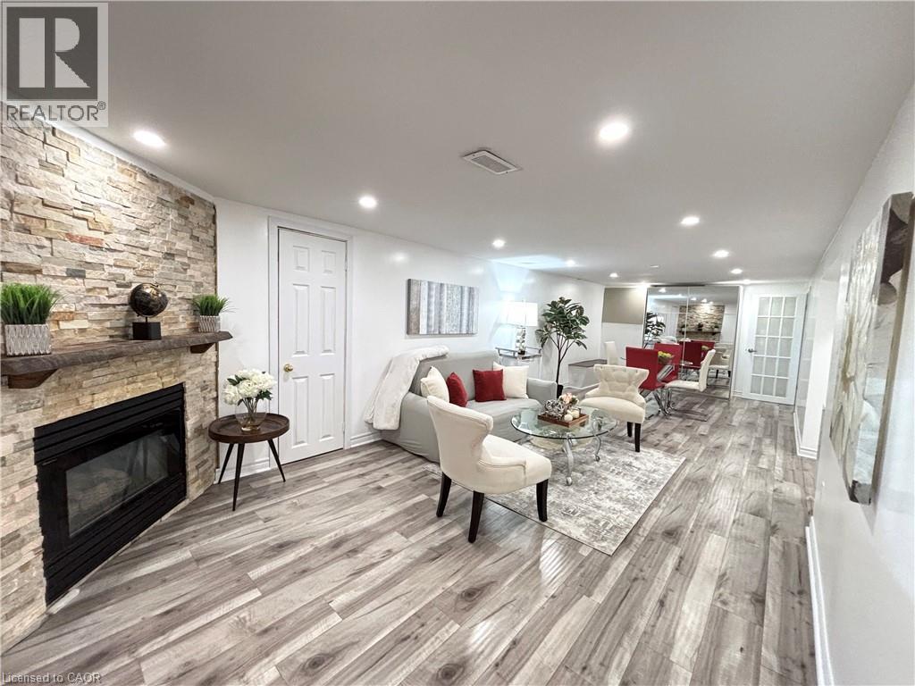 2105 Maplewood Drive, Burlington, Ontario  L7R 2C6 - Photo 32 - 40780808