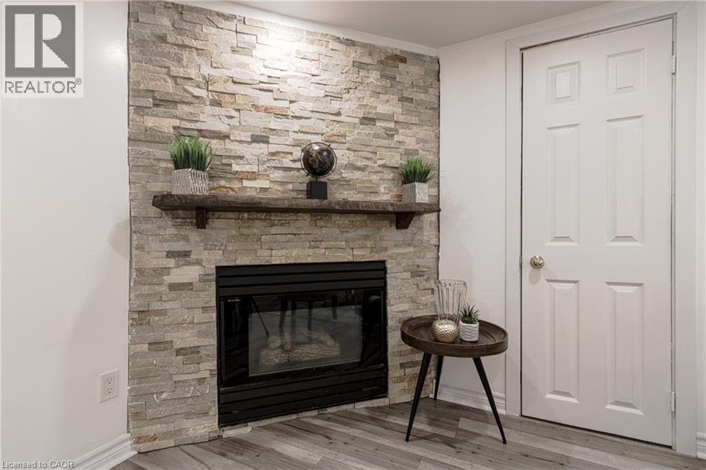 2105 Maplewood Drive, Burlington, Ontario  L7R 2C6 - Photo 33 - 40780808