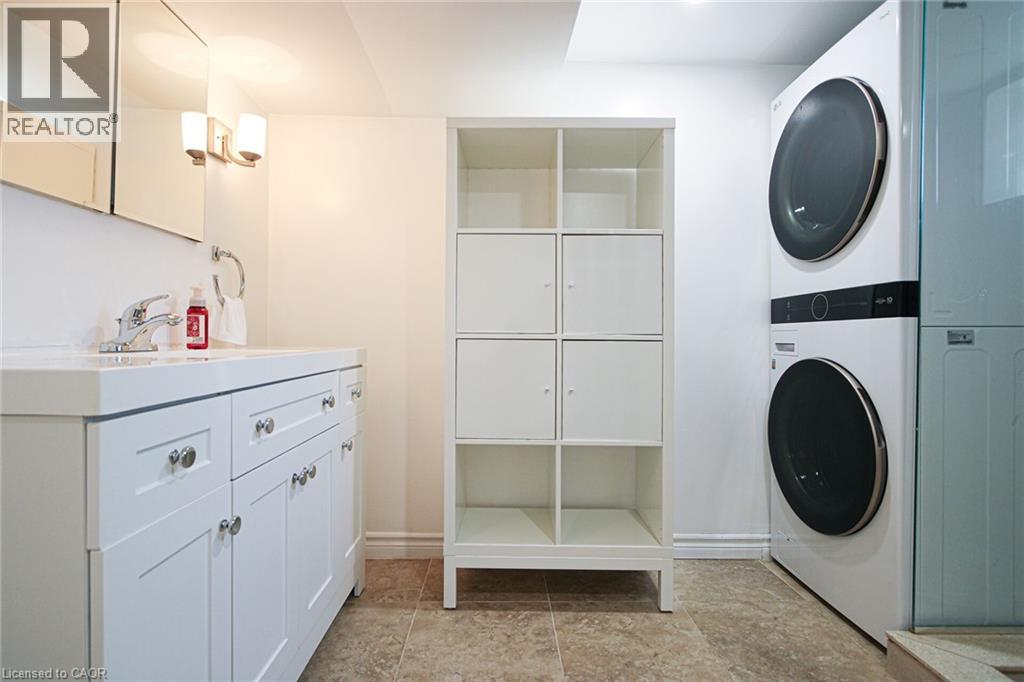 2105 Maplewood Drive, Burlington, Ontario  L7R 2C6 - Photo 37 - 40780808