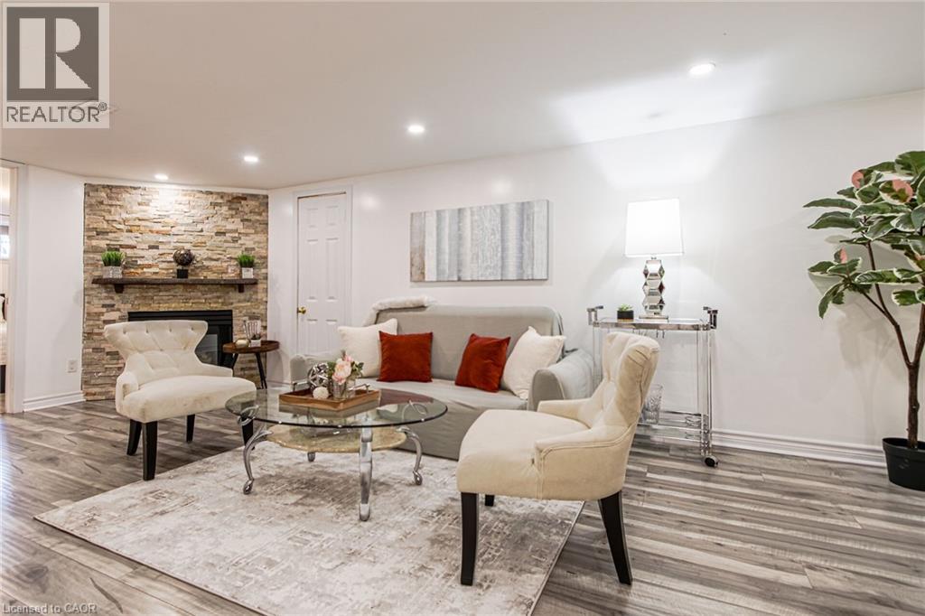 2105 Maplewood Drive, Burlington, Ontario  L7R 2C6 - Photo 34 - 40780808