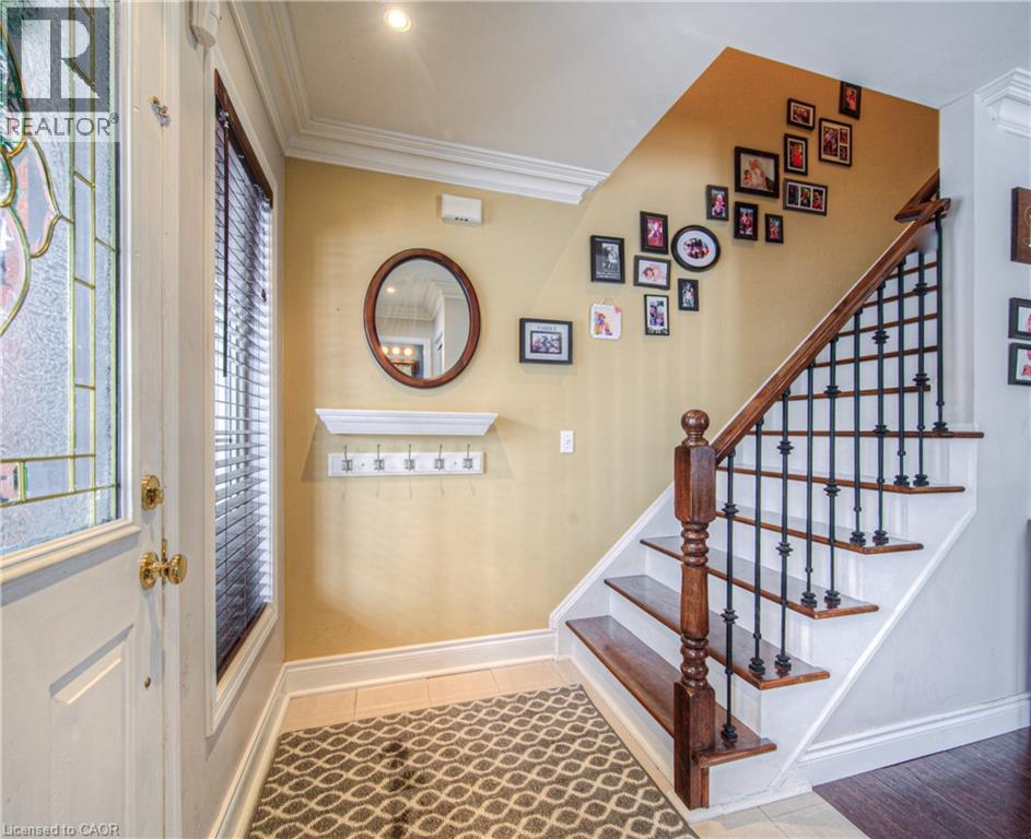 23 Mayo Avenue, Cambridge, Ontario  N1T 2E8 - Photo 6 - 40794905