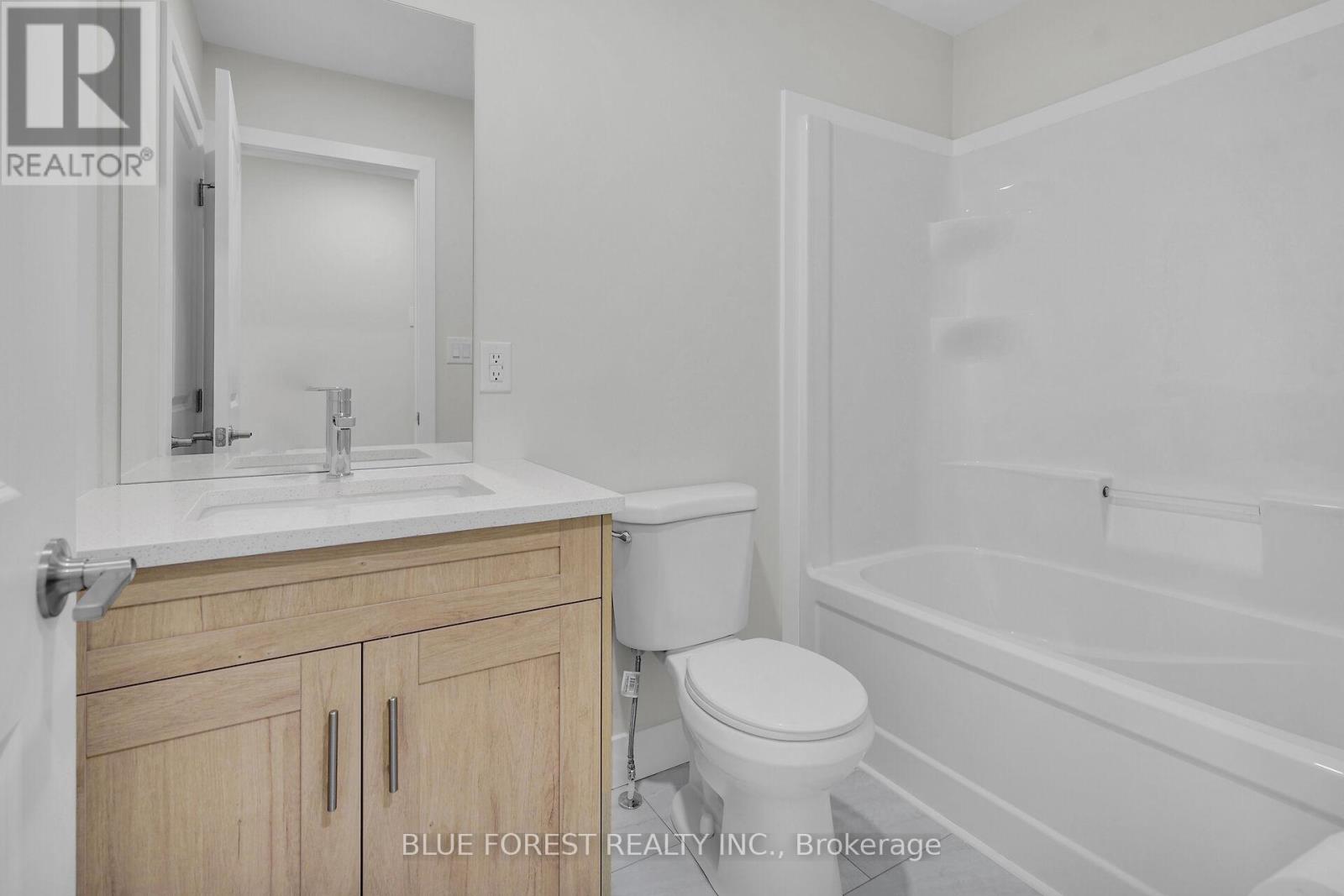 143 Marconi Court, London East, Ontario  N5V 0C9 - Photo 24 - X12669920